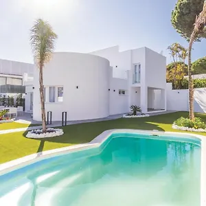 Pinomar Villa