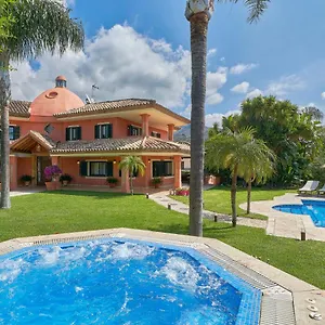 Dream Deluxe By Interhome Villa
